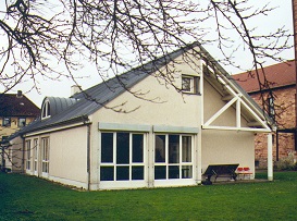 Gemeindehaus - Gartenansicht