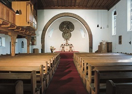 St. Pauluskirche mit Empore und der 1967 eingebauten Orgel (Innenansicht von 1994)